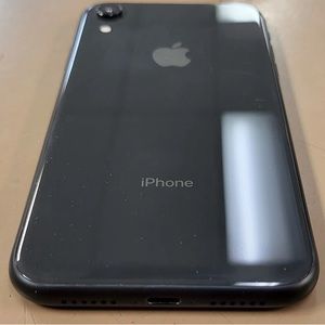 iPhone XR black